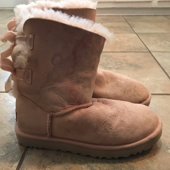 UGG Boots Preowned women’s condition Used - Picture 5 of 7